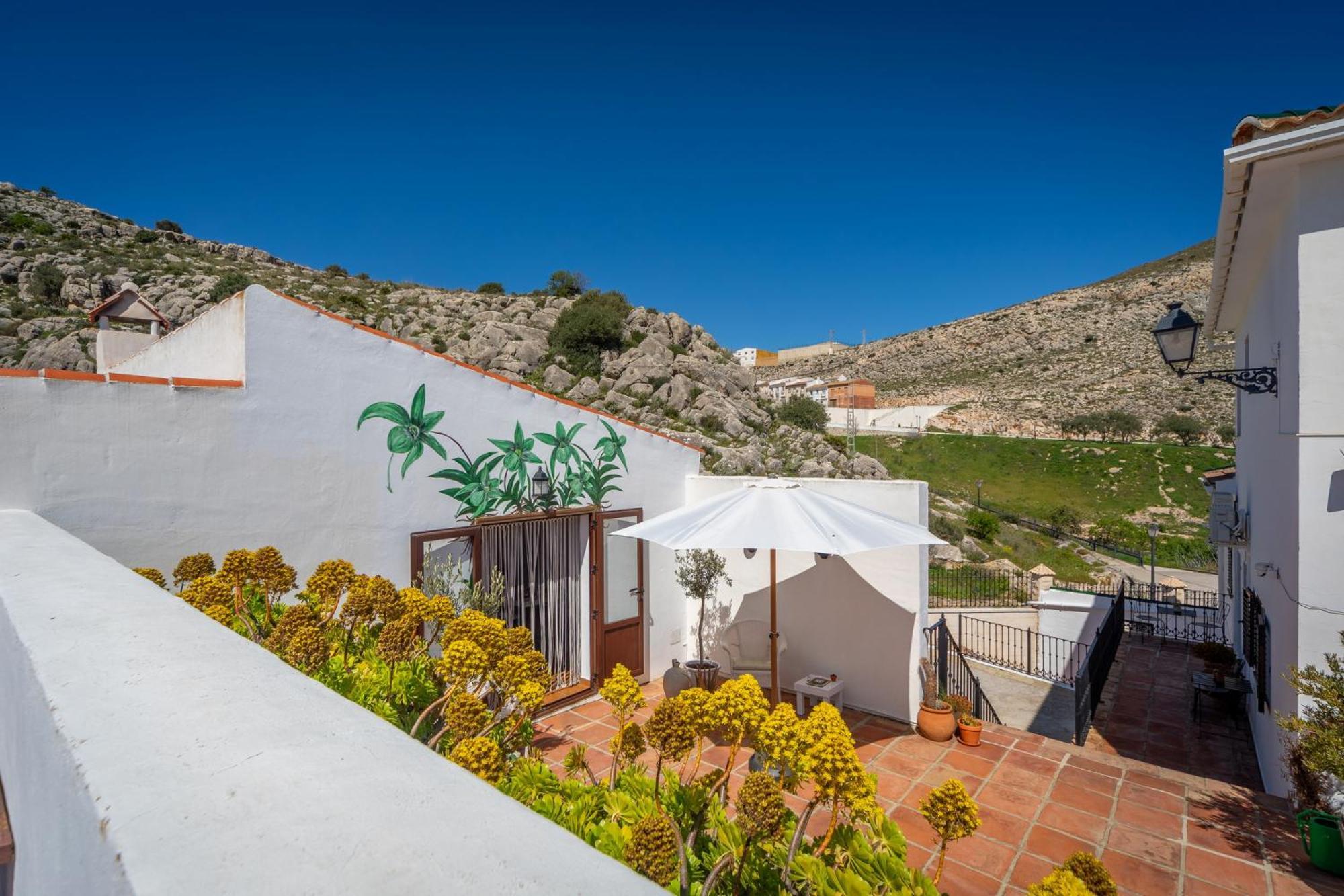 Casa La Calera - Adults Only 15 Plus Теба Экстерьер фото